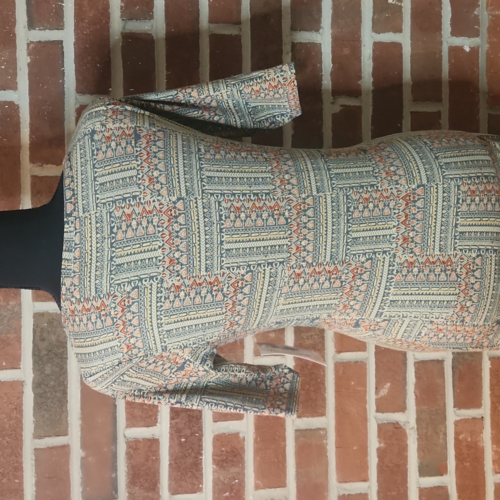 NWT LulaRoe fitted jersey dress, size XS - Picture 3 of 8
